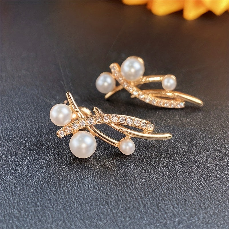 A pair of elegant copper baroque pearl stud earrings, synthetic April birthday stones, suitable for everyday and party wear, nickel-free, Maldera holiday accessories