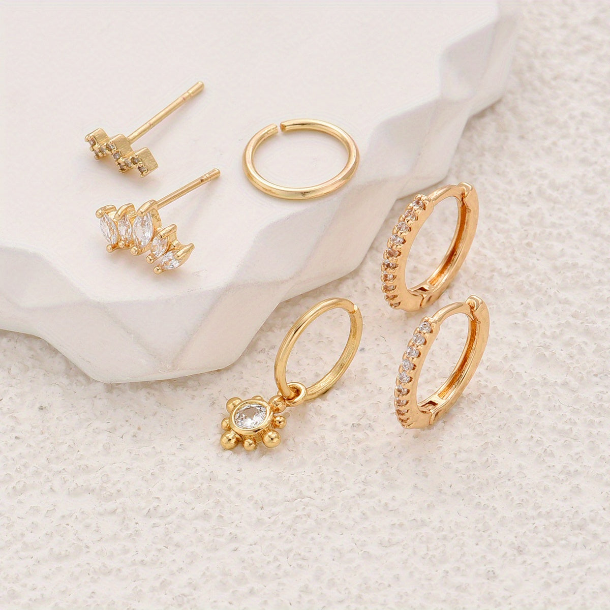 6-Piece Bohemian vintage copper earrings set, synthetic zircon inlay, round and geometric studs and earrings, fashion jewelry for women's daily and party occasions