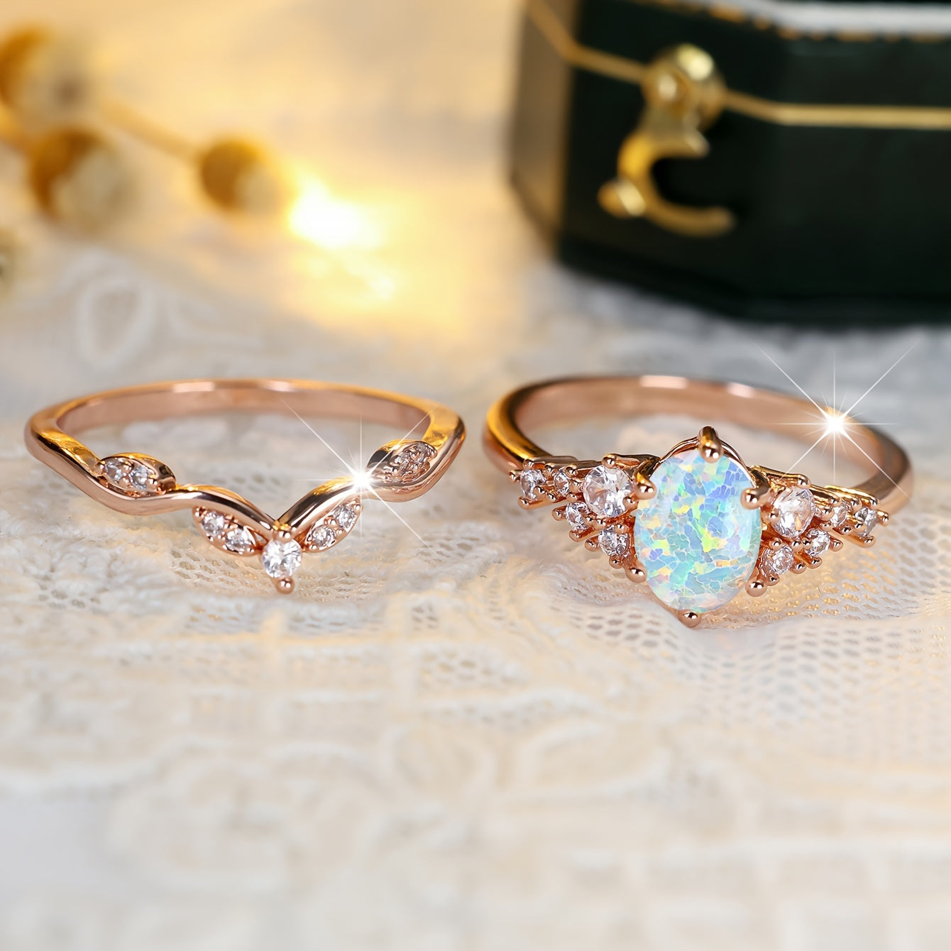 2 exquisite luxury egg-shaped white synthetic opal edged with white synthetic zircon ring, removable and wearable.