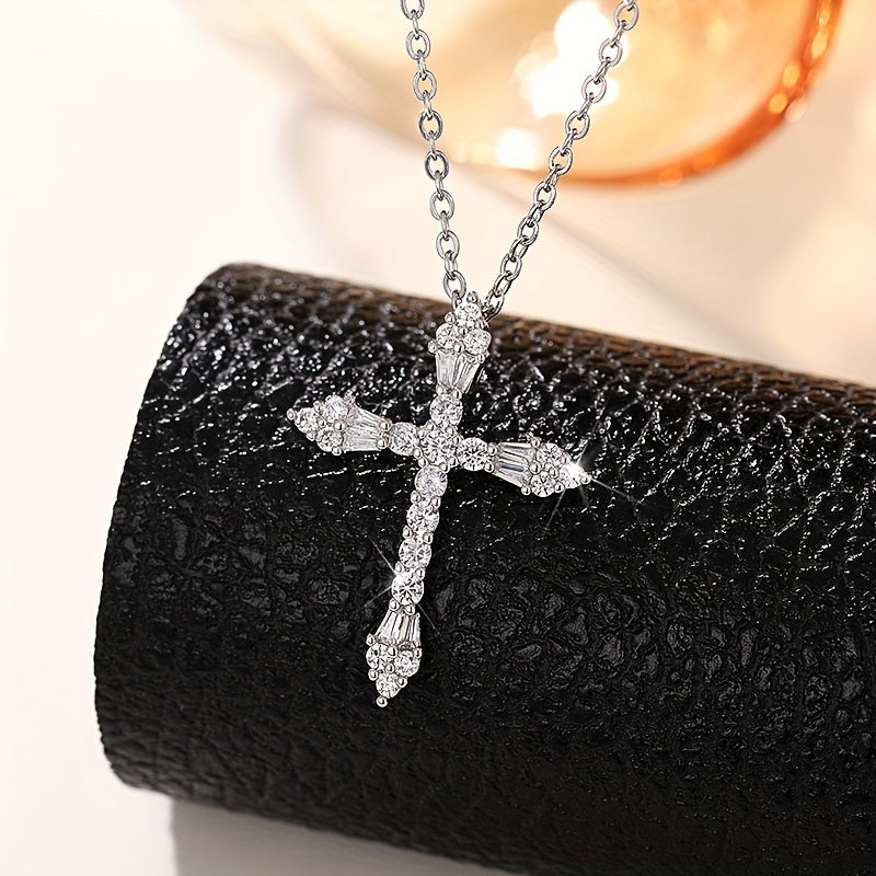 Exquisite Zirconia cross pendant necklace, Women's wedding engagement daily wear necklace