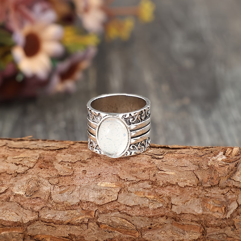 Ethnic style hand-carved pattern inlaid with synthetic gemstone alloy ring