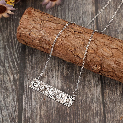 Cross-border European, American retro Western totem engraving alloy pendant collarbone chain