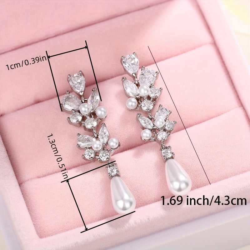 Elegant and beautiful bridal stud earrings, white rhinestone tears, pearl stud earrings, fashion accessories